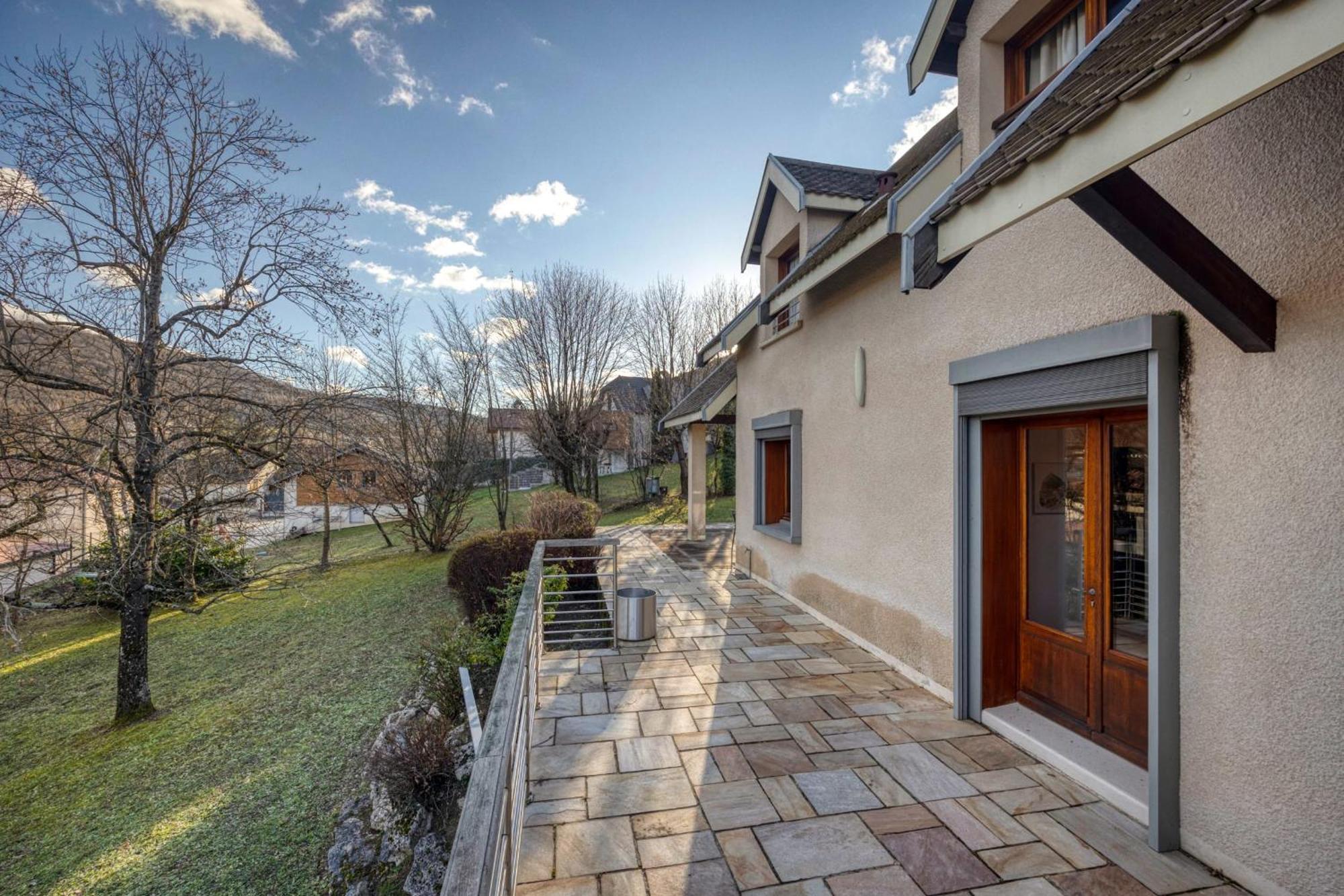 #Hp La Maison Des Lilas Large Family House Sleeps 12 Garden Seyssinet Eksteriør bilde